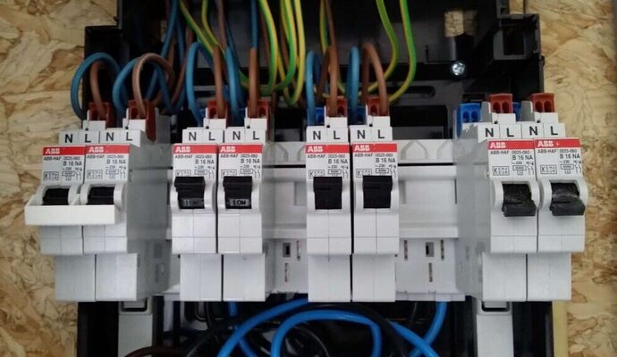 Abb-groepenkast-1024x576-1